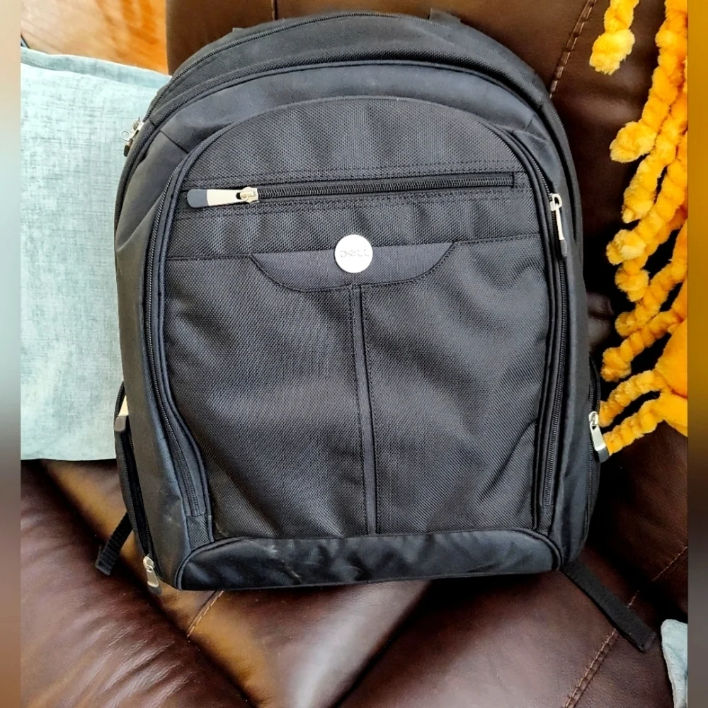 Dell Professional Laptop Backpack